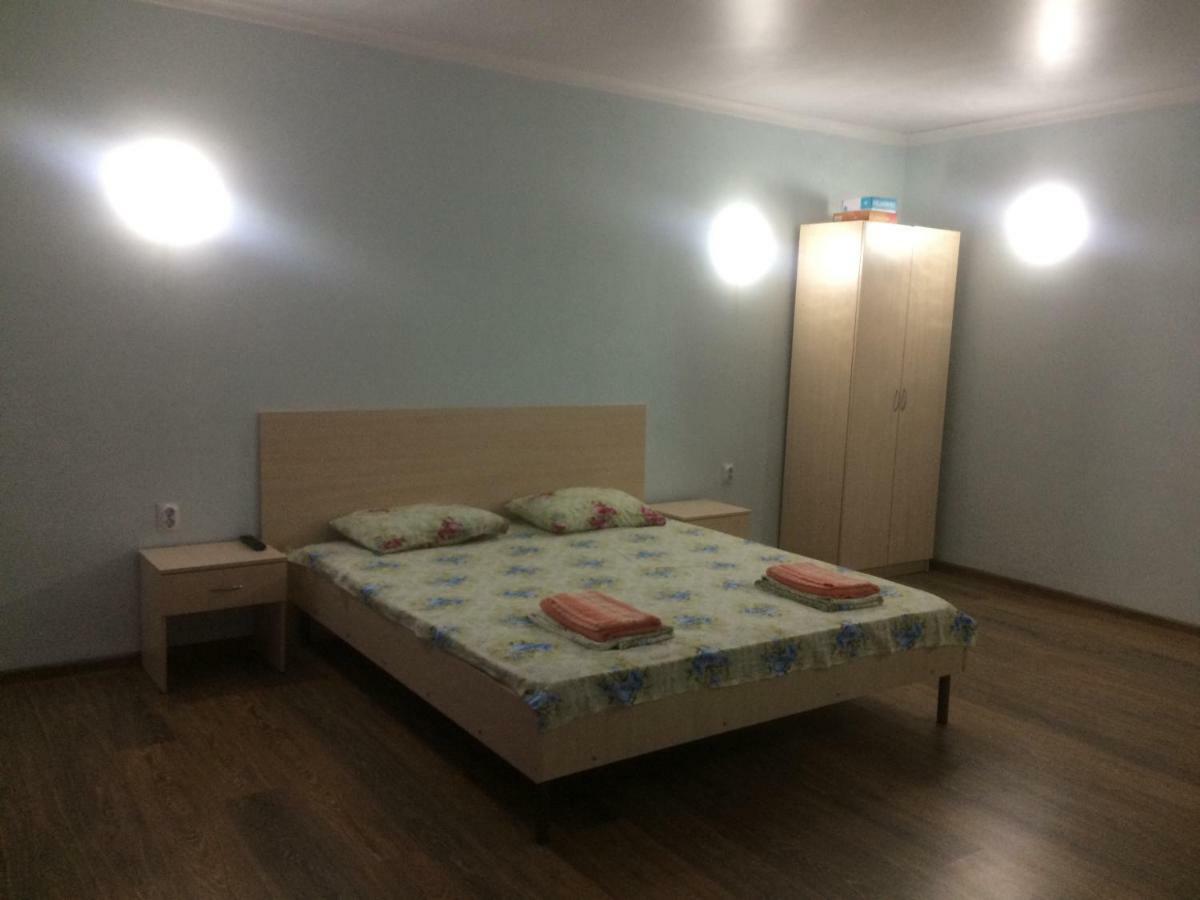 غوداوتا Hotel 777 المظهر الخارجي الصورة