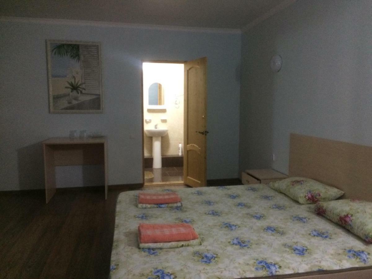 غوداوتا Hotel 777 المظهر الخارجي الصورة
